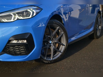 Used BMW 2 Series 2021 for sale - 76618176: Photo