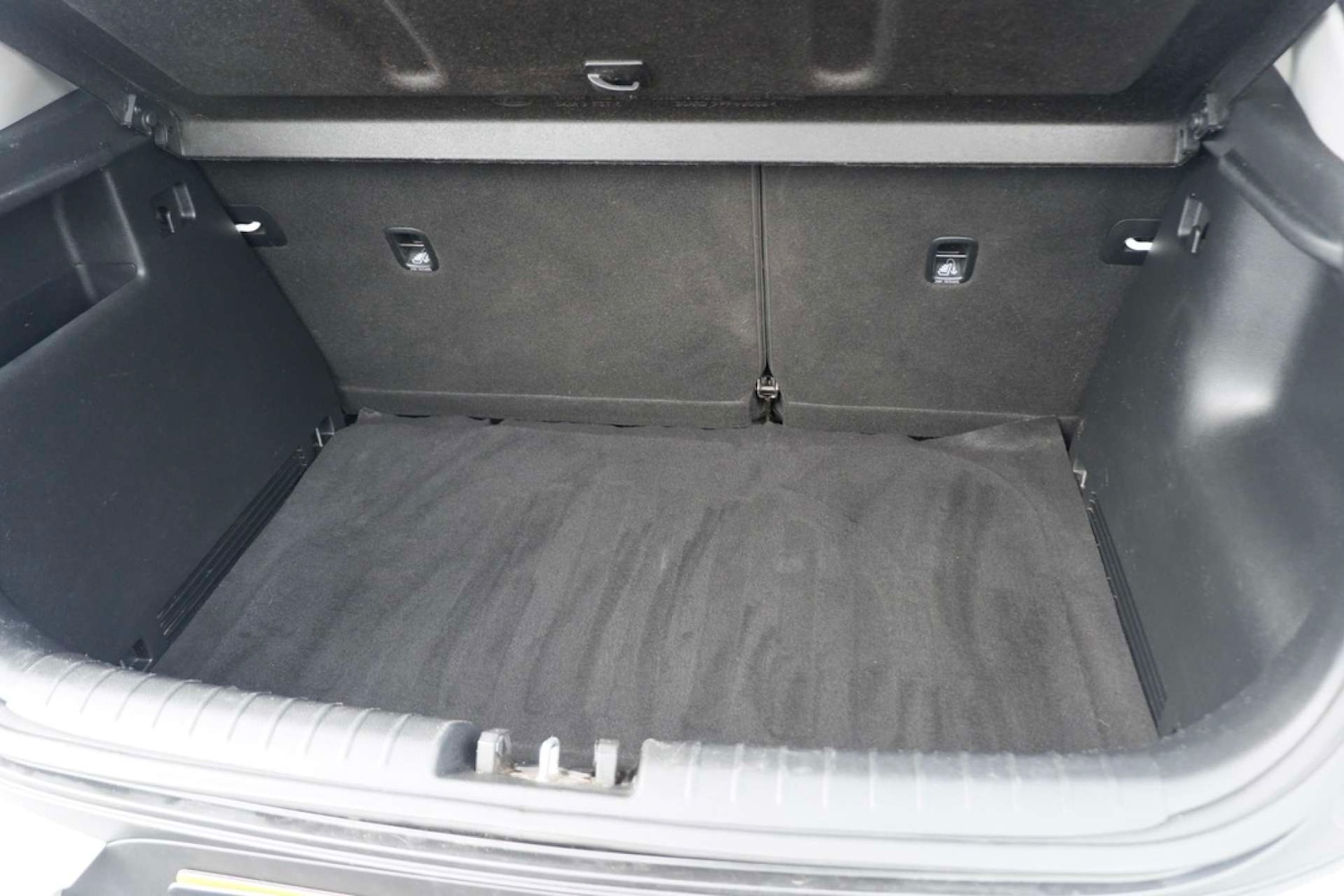 Used Kia Stonic 2019 for sale - 77639564: Photo 16