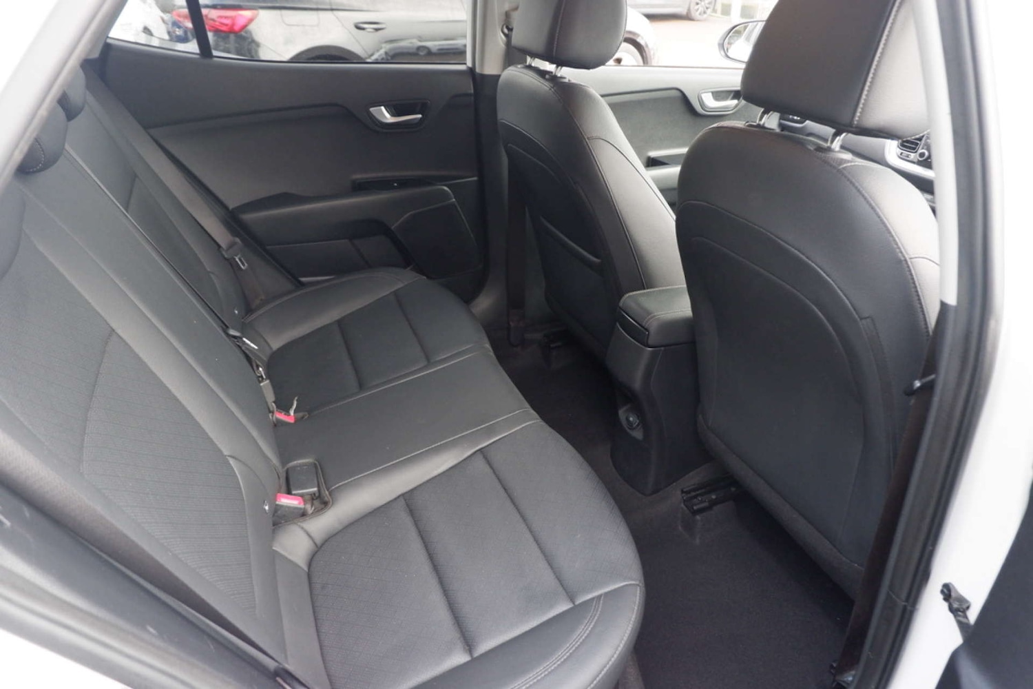 Used Kia Stonic 2019 for sale - 77639564: Photo 20