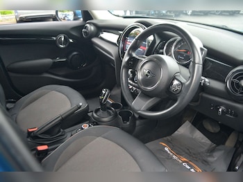 Used MINI Hatch 2021 for sale - 79341346: Photo