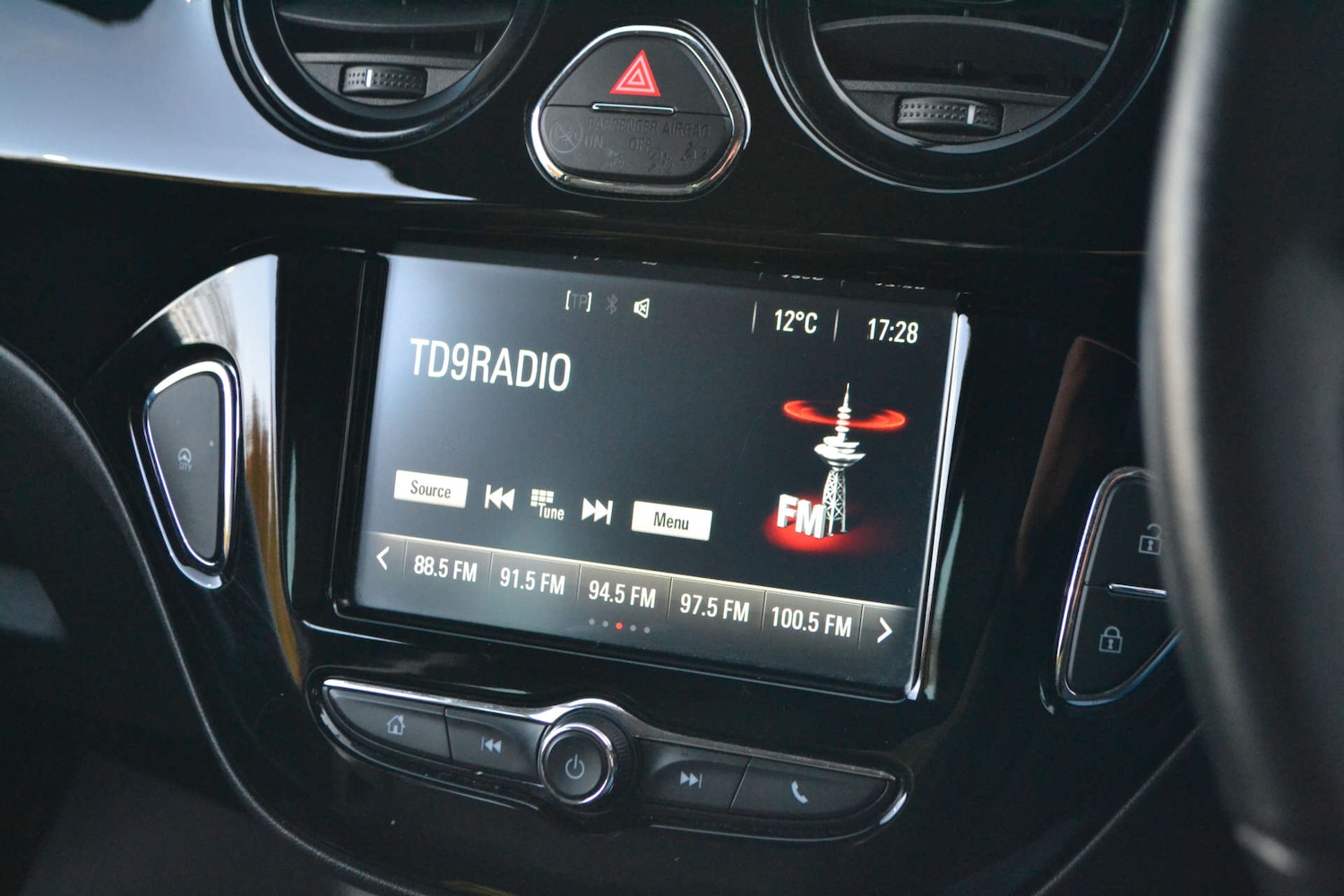 Used Vauxhall ADAM 2016 for sale - 76614714: Photo 37