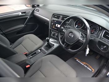 Used Volkswagen Golf 2019 for sale - 79020897: Photo