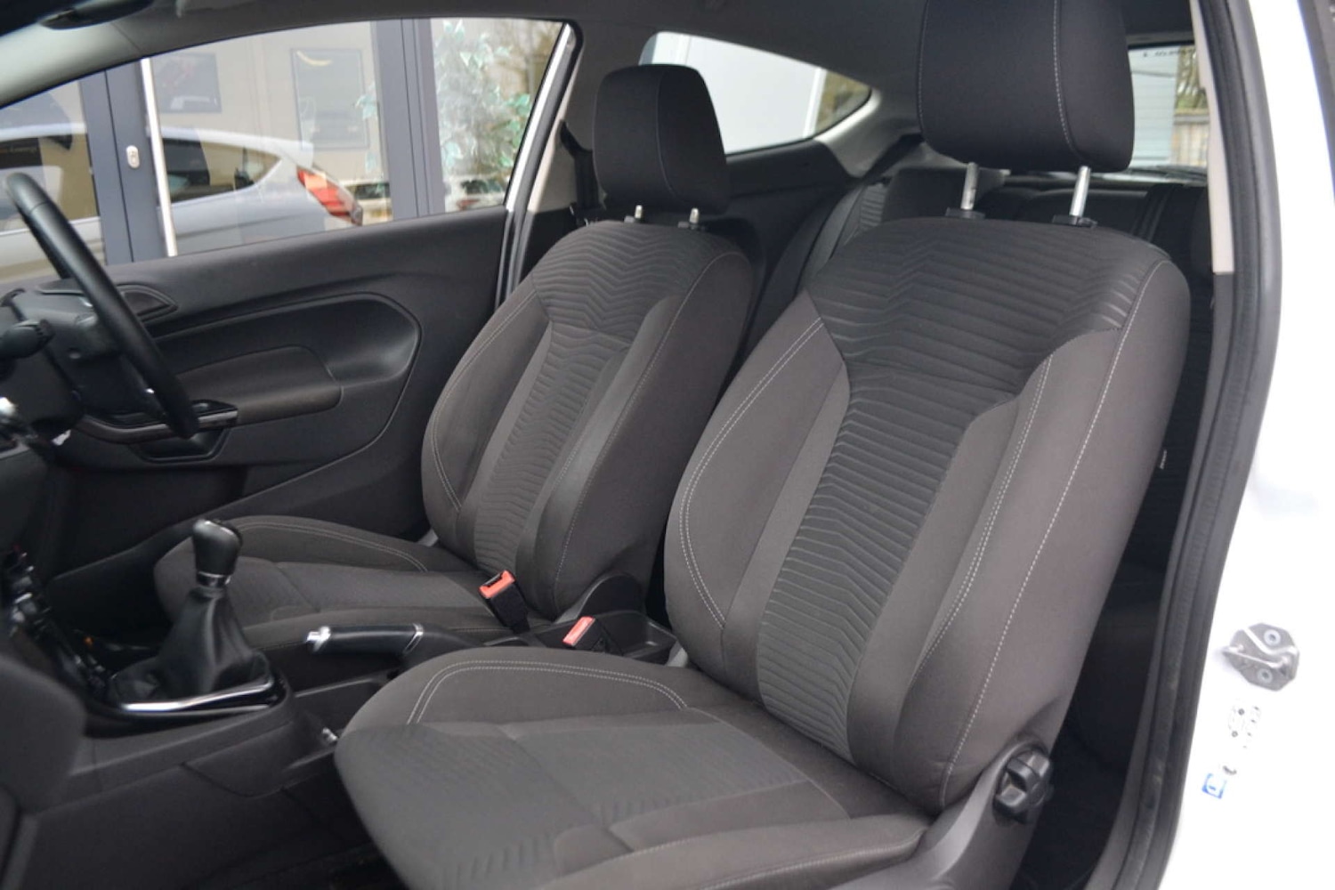 Used Ford Fiesta 2016 for sale - 76618097: Photo 25