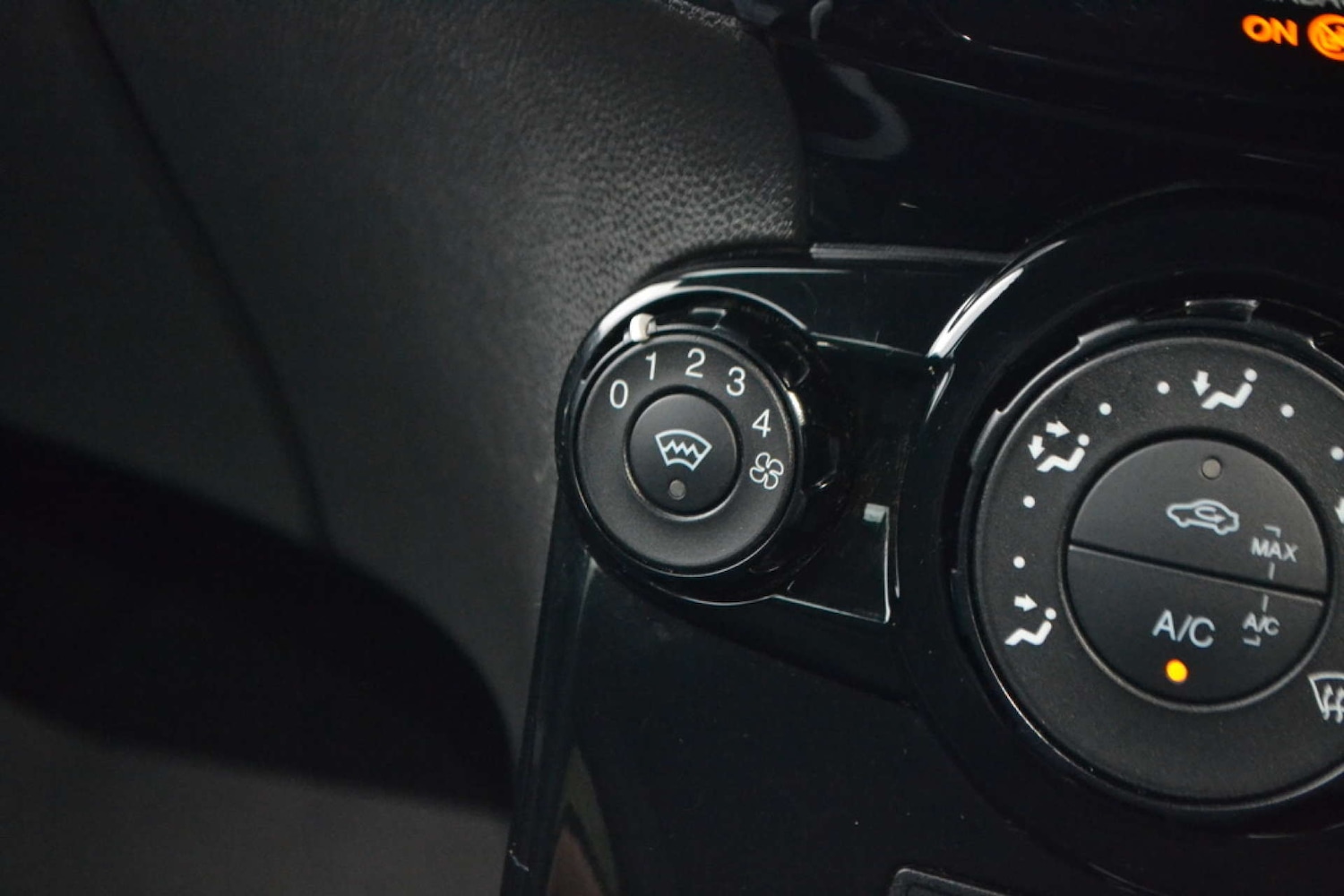 Used Ford Fiesta 2016 for sale - 76618097: Photo 32