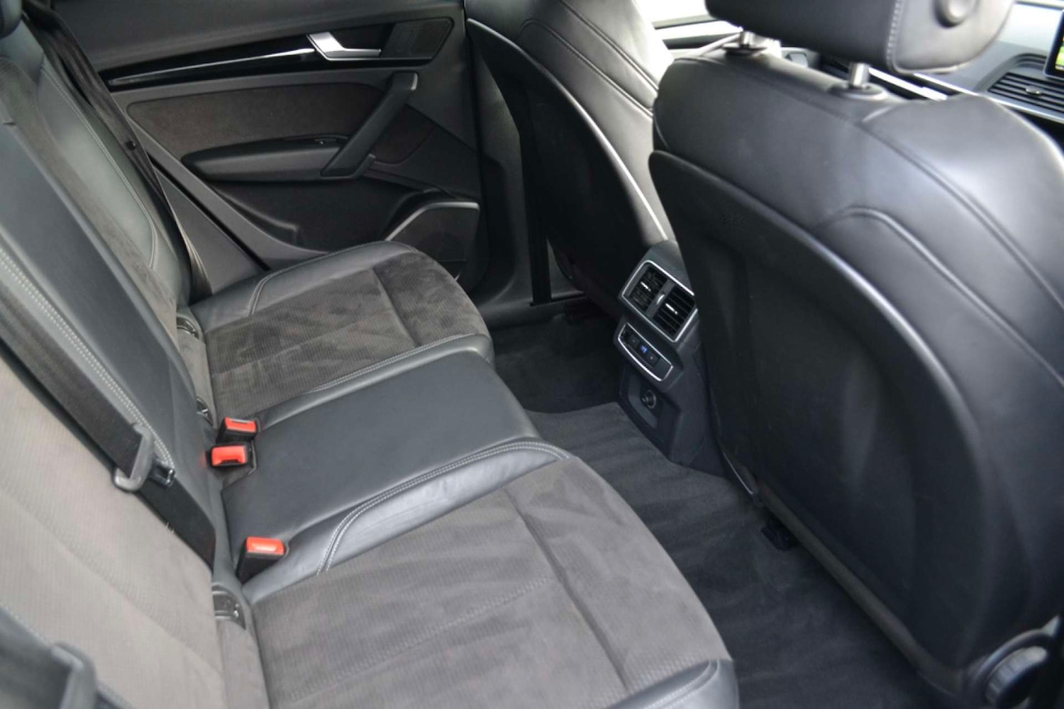 Used Audi Q5 2019 for sale - 76846783: Photo 17