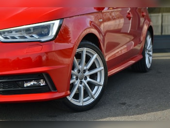 Used Audi A1 2017 for sale - 77745610: Photo