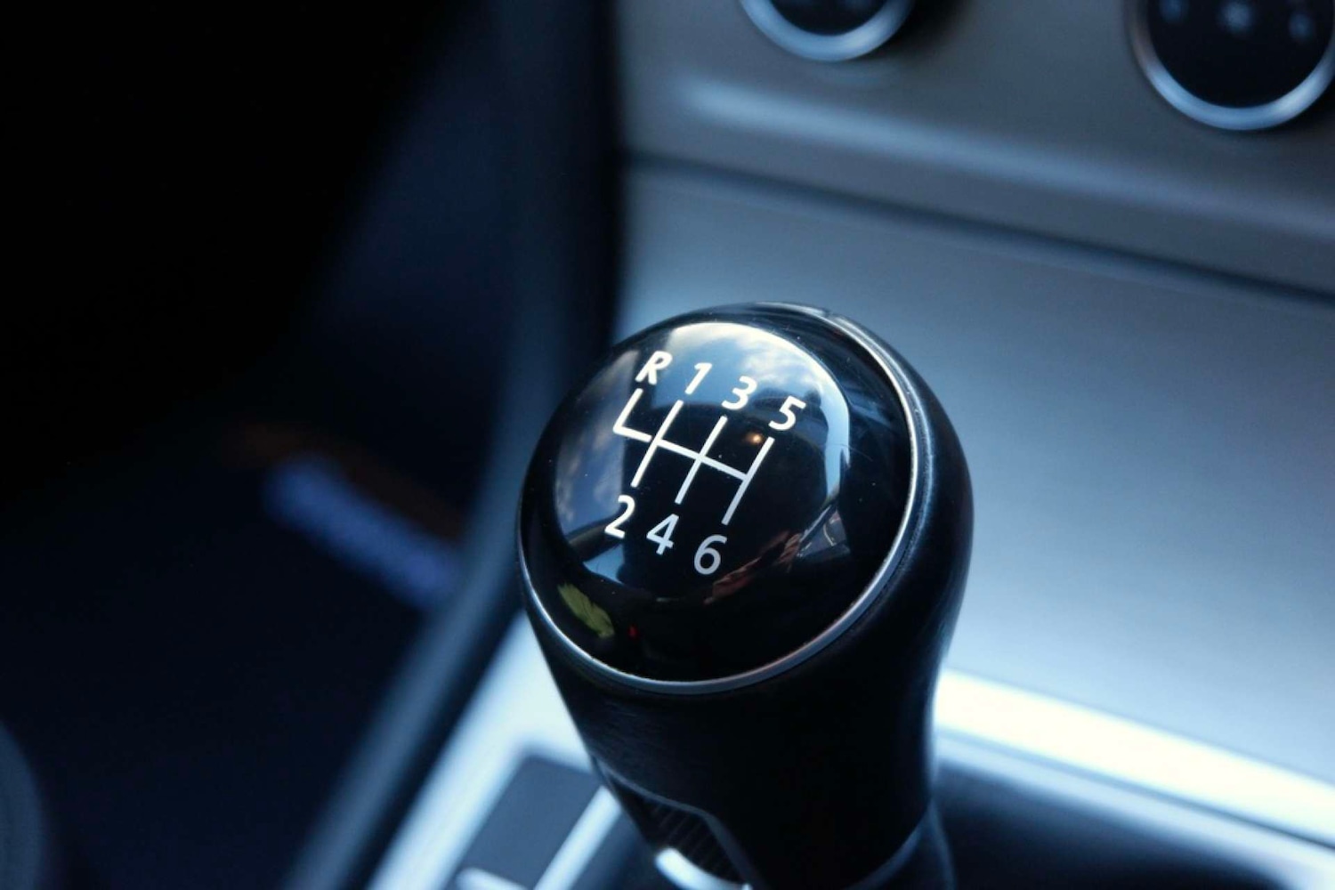 Used Volkswagen Golf 2016 for sale - 77661929: Photo 32