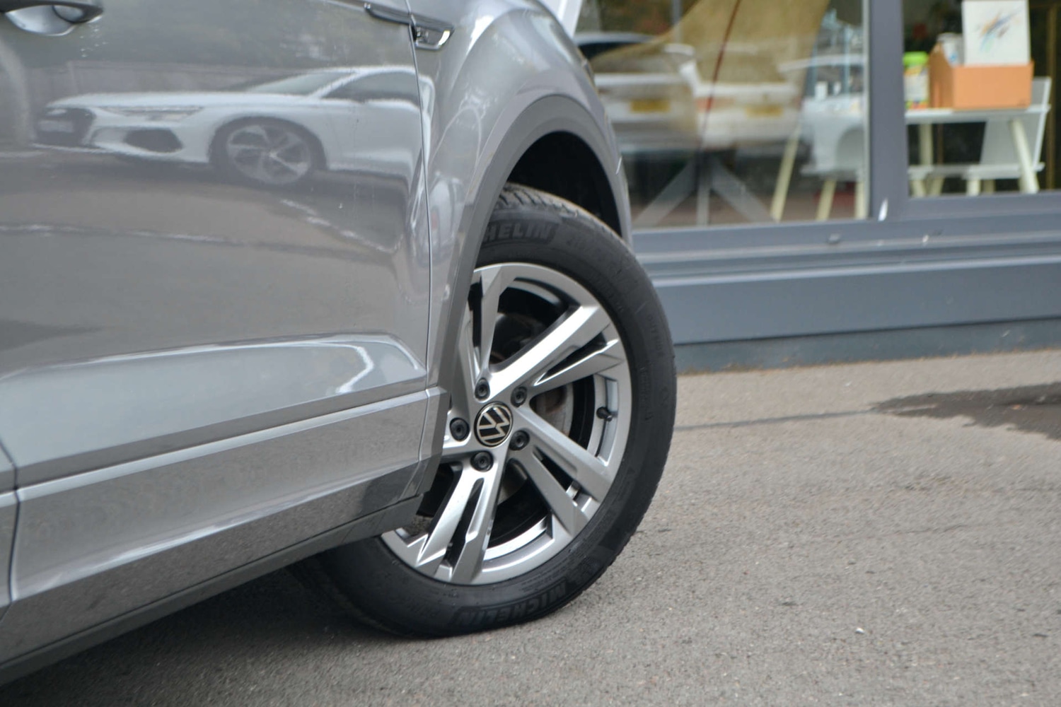 Used Volkswagen T-Roc 2023 for sale - 76614741: Photo 14