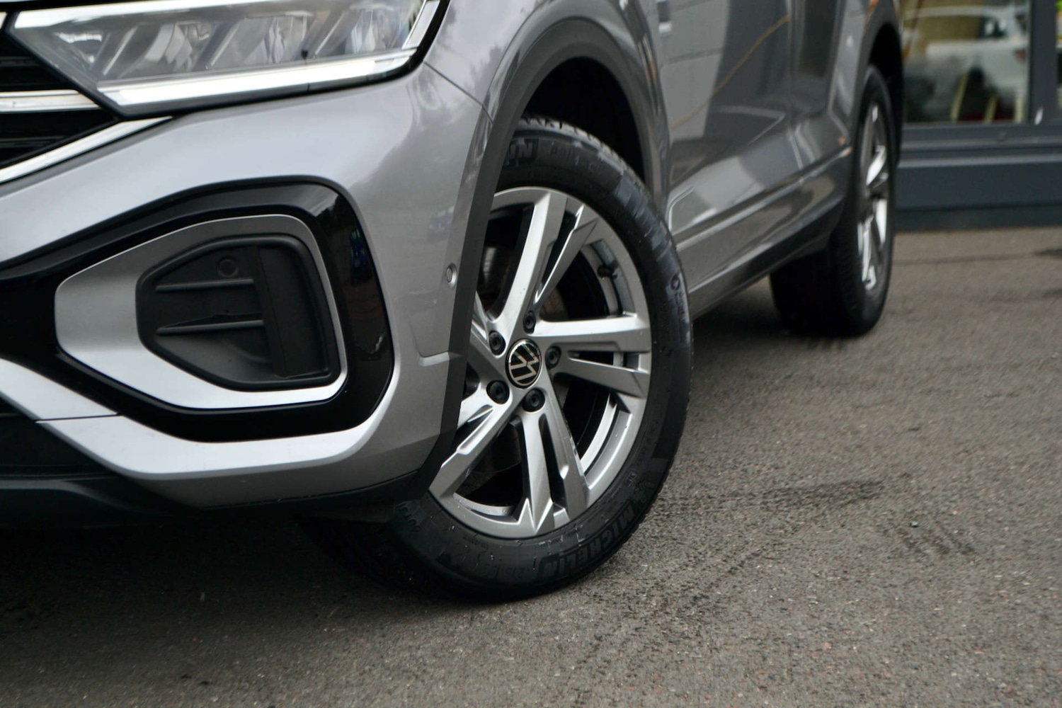 Used Volkswagen T-Roc 2023 for sale - 76614741: Photo 3