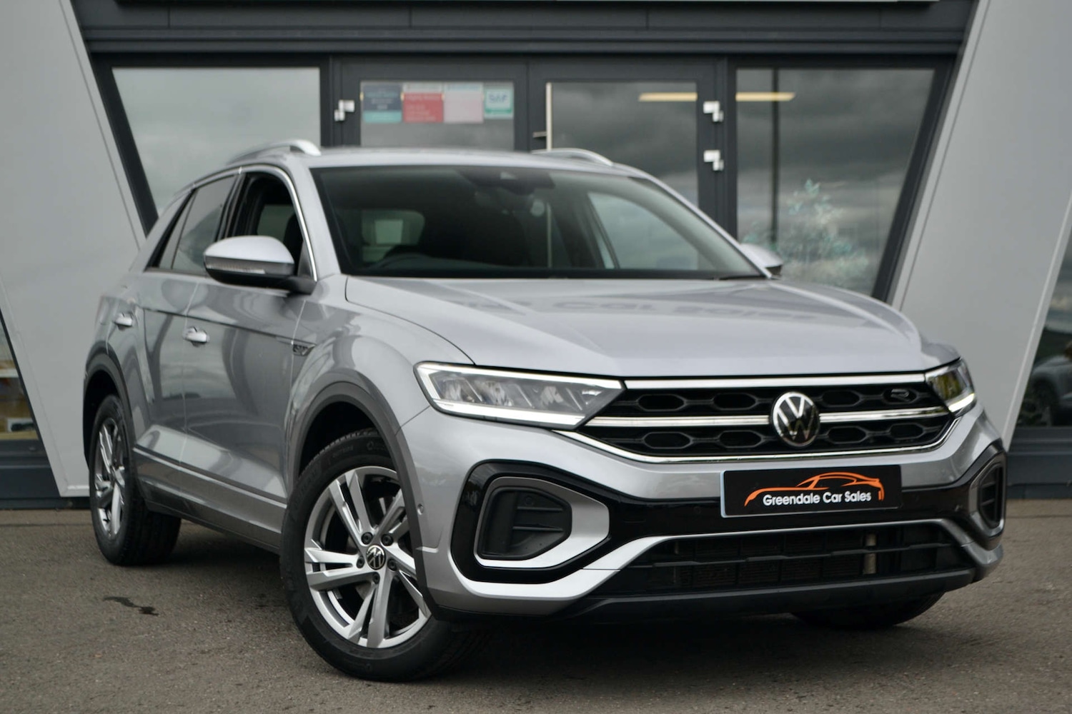 Used Volkswagen T-Roc 2023 for sale - 76614741: Photo 8