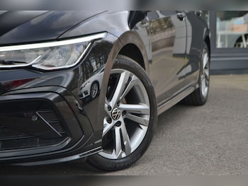 Used Volkswagen Golf 2022 for sale - 77721690: Photo