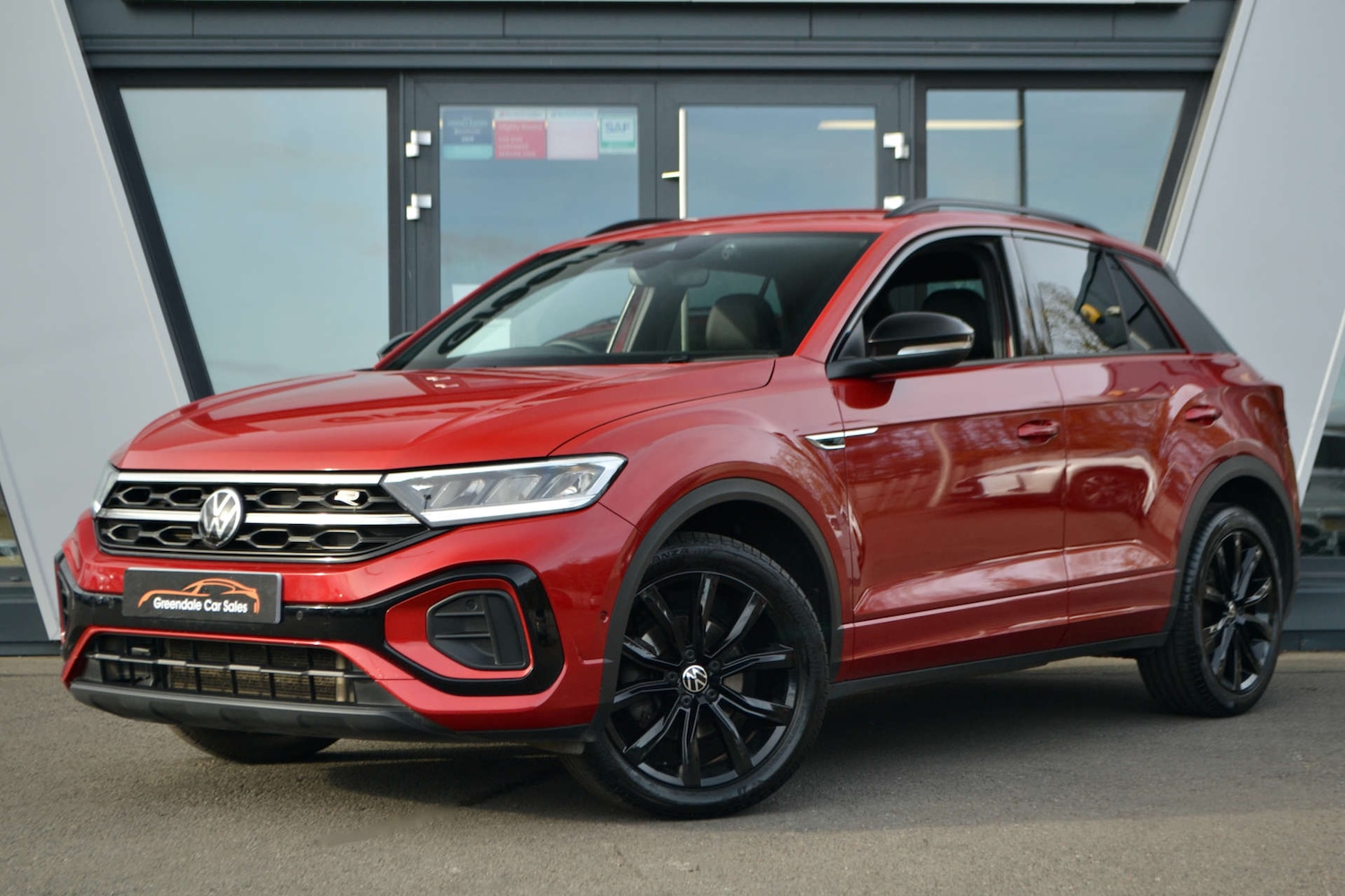 Used Volkswagen T-Roc 2022 for sale - 76618102: Photo 1