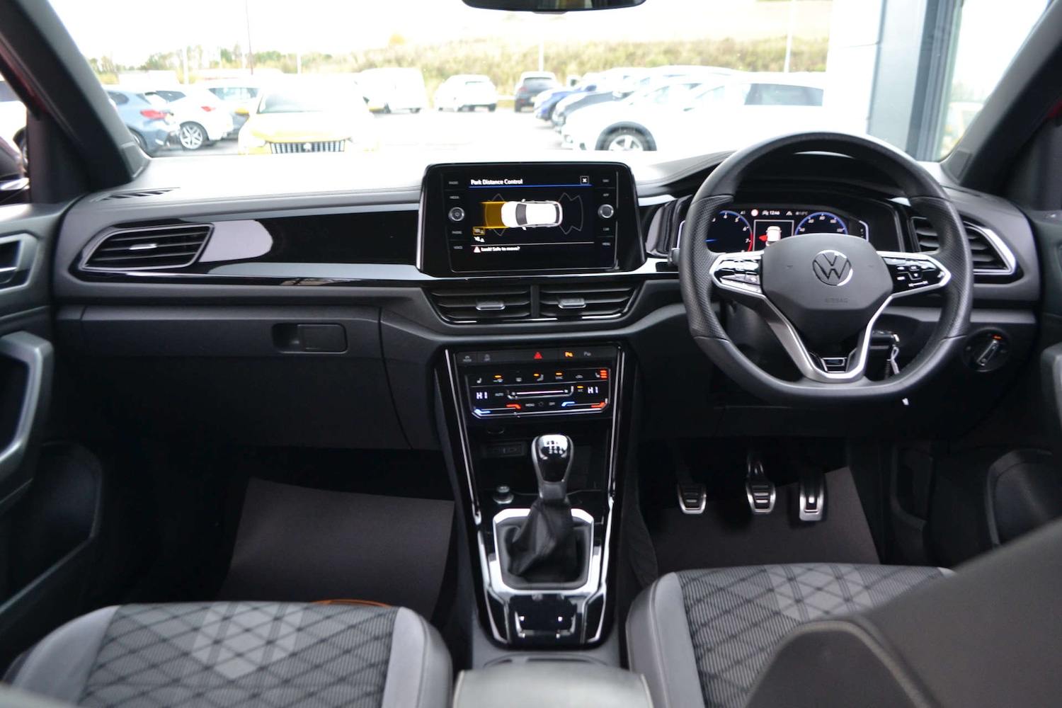 Used Volkswagen T-Roc 2022 for sale - 76618102: Photo 35