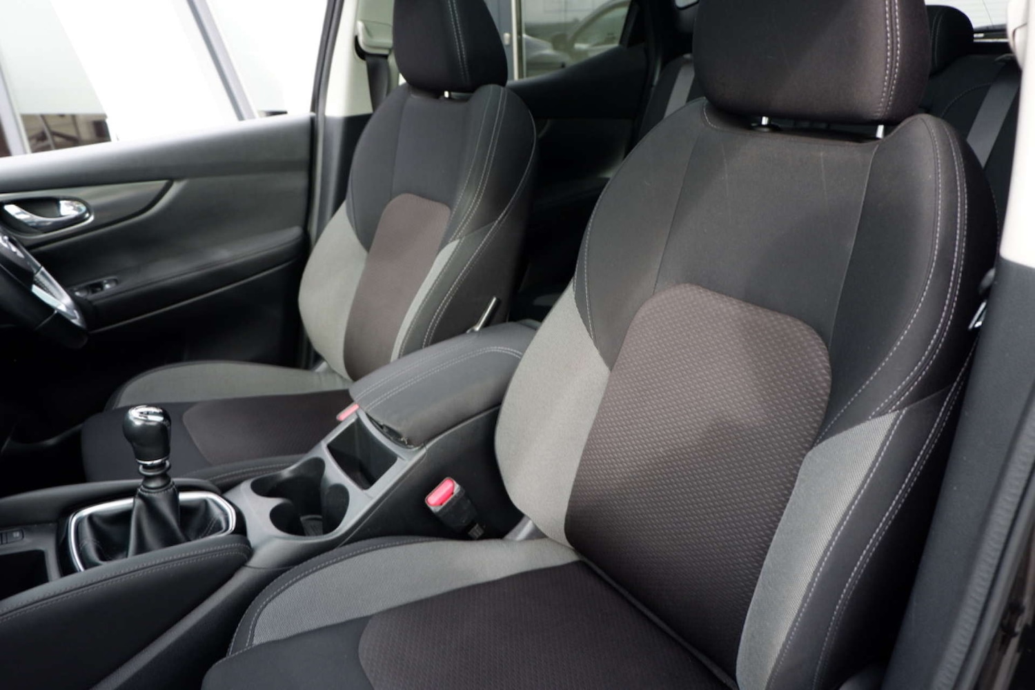 Used Nissan Qashqai 2018 for sale - 76618135: Photo 25