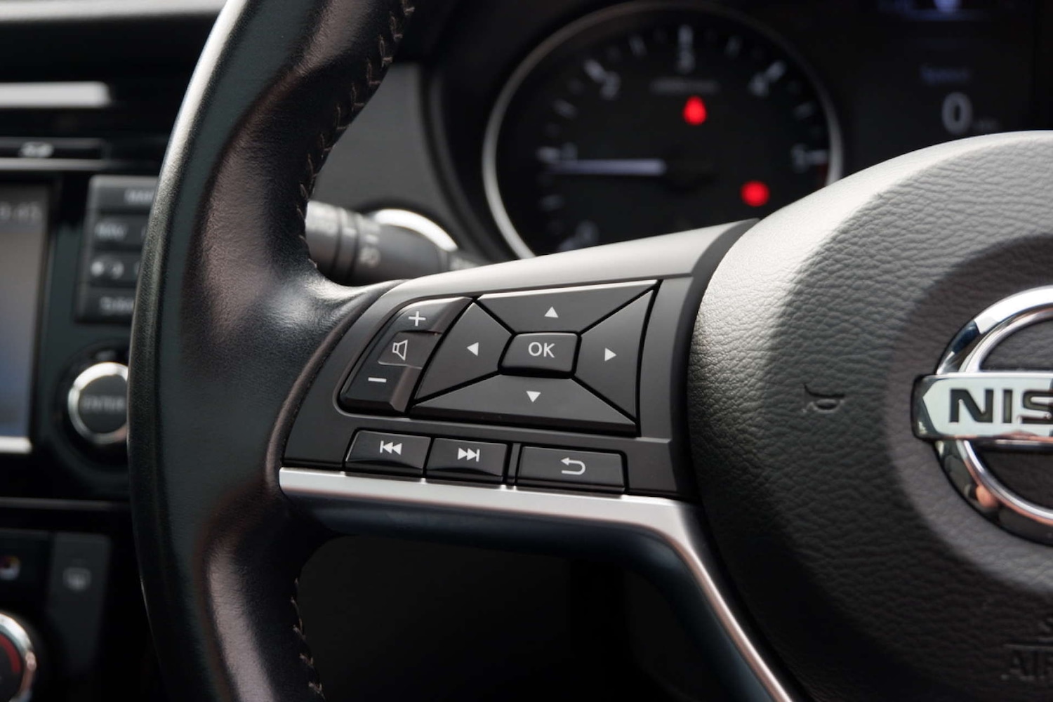 Used Nissan Qashqai 2018 for sale - 76618135: Photo 31