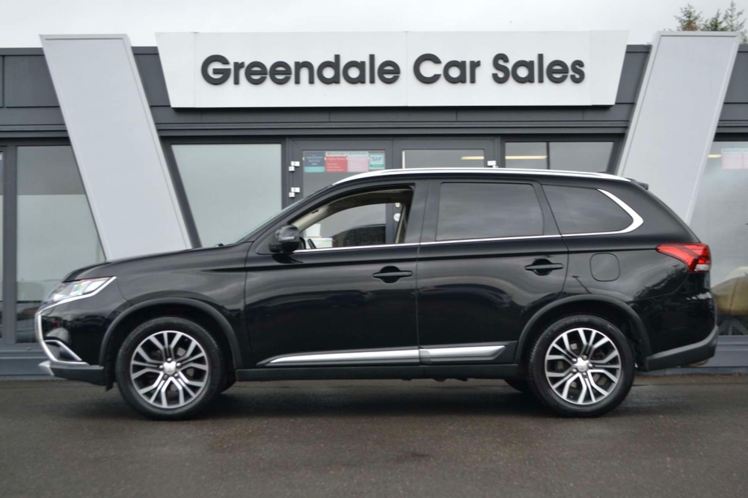 Used Mitsubishi Outlander 2018 for sale - 77035659: Photo 25