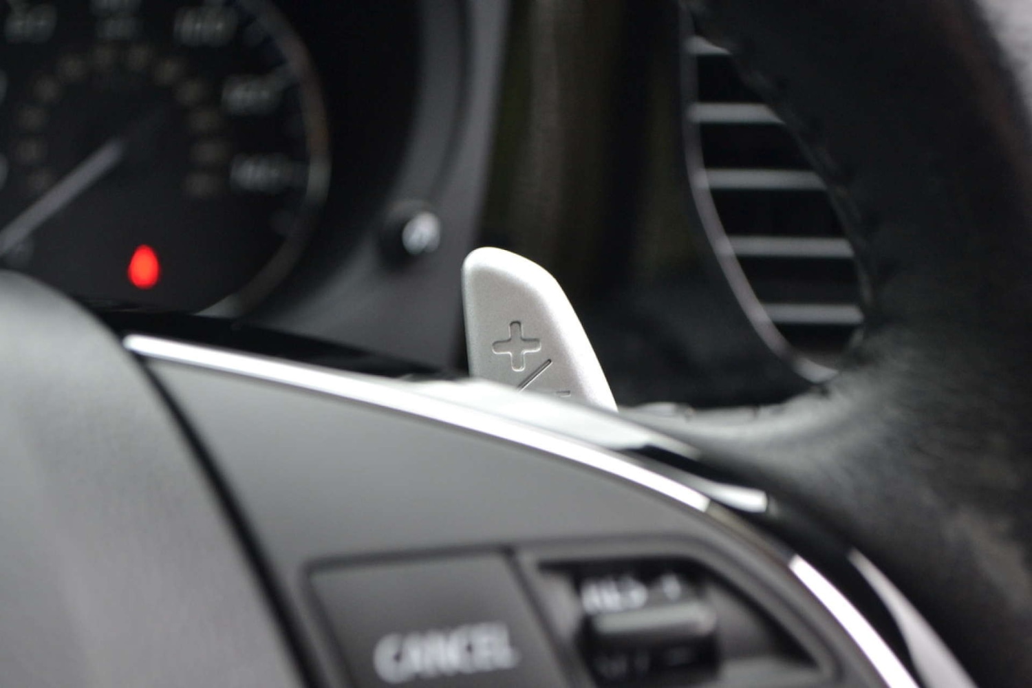 Used Mitsubishi Outlander 2018 for sale - 77035659: Photo 54