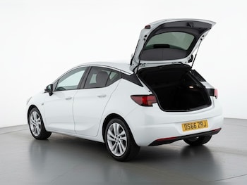 Used Vauxhall Astra 2017 for sale - 78765963: Photo