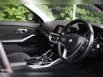 Used BMW 3 Series 2019 for sale - 75781375: Photo