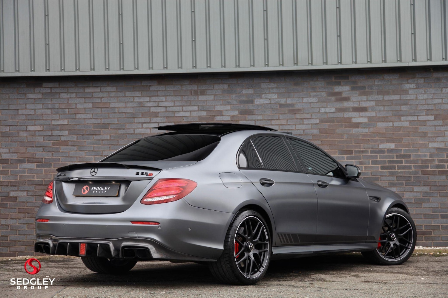 Used Mercedes-Benz E Class for sale - 77853116: Photo 2