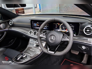 Used Mercedes-Benz E Class 2018 for sale - 77853116: Photo