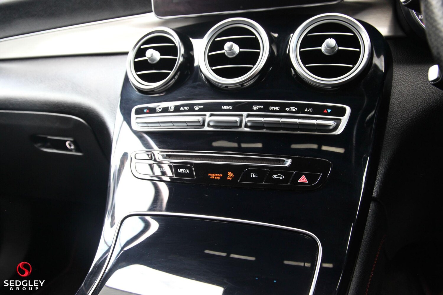 Used Mercedes-Benz GLC 2017 for sale - 77538392: Photo 18