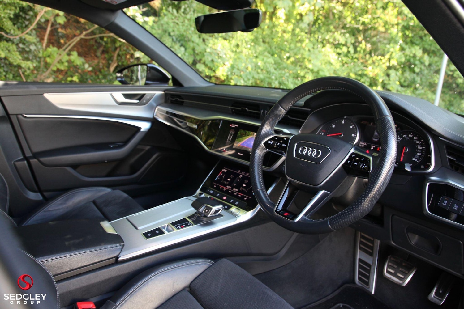 Used Audi A6 Saloon 2020 for sale - 75720863: Photo 2