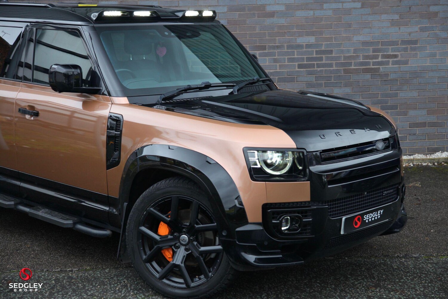 Used Land Rover Defender 110 for sale - 77344410: Photo 15