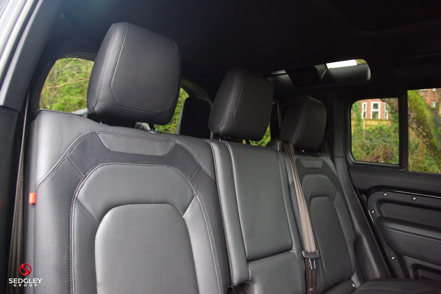 Used Land Rover Defender 110 for sale - 77344410: Photo 19