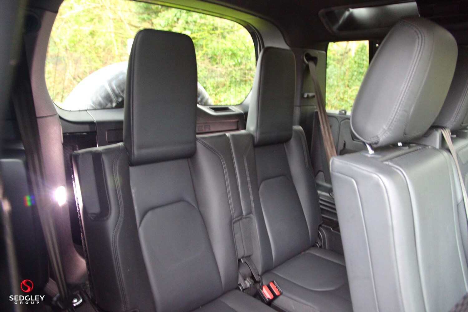 Used Land Rover Defender 110 for sale - 77344410: Photo 20