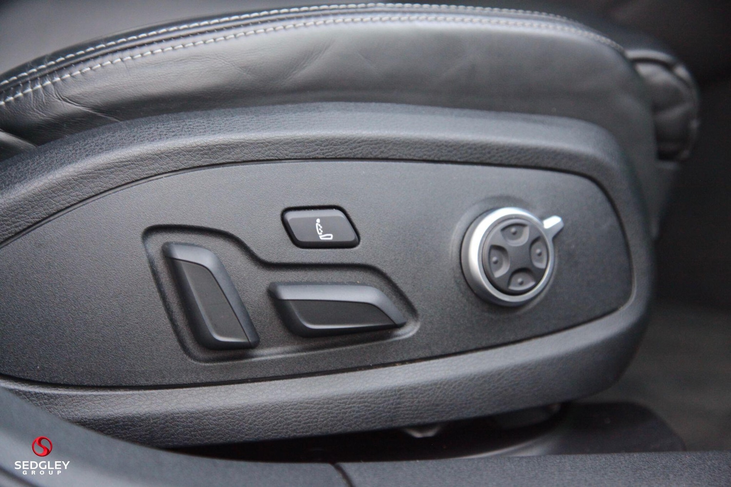 Used Audi RS4 2023 for sale - 77238131: Photo 25