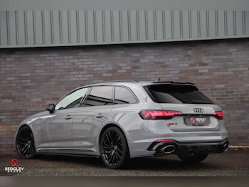 Used Audi RS4 2023 for sale - 77238131: Photo