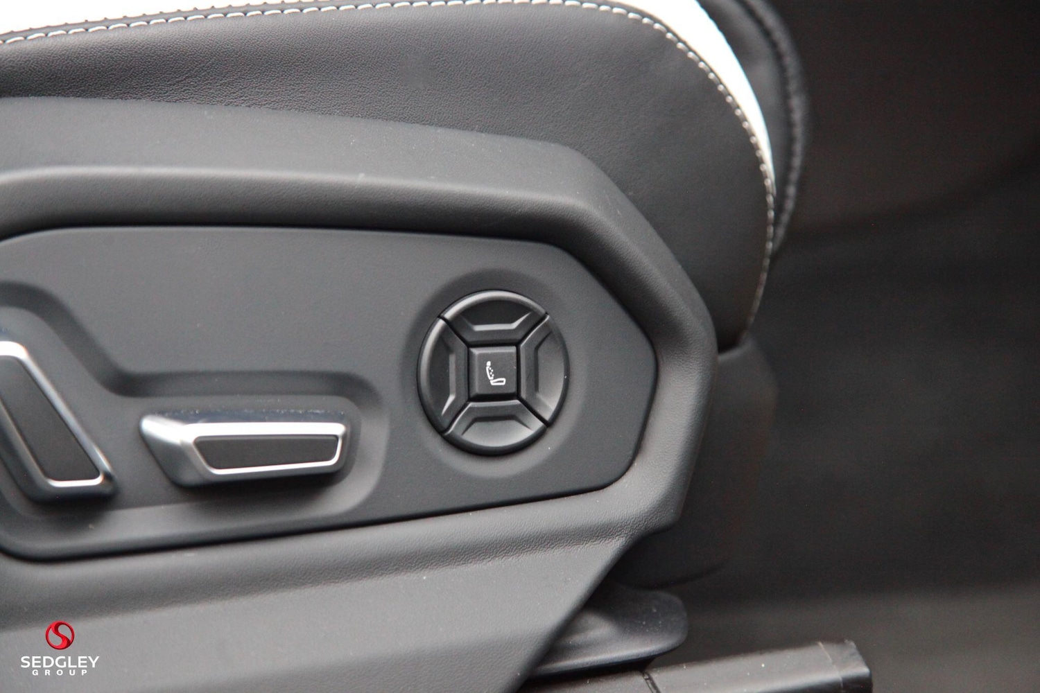 Used Lamborghini Urus 2025 for sale - 77794390: Photo 28