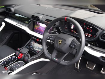 Used Lamborghini Urus 2025 for sale - 77794390: Photo