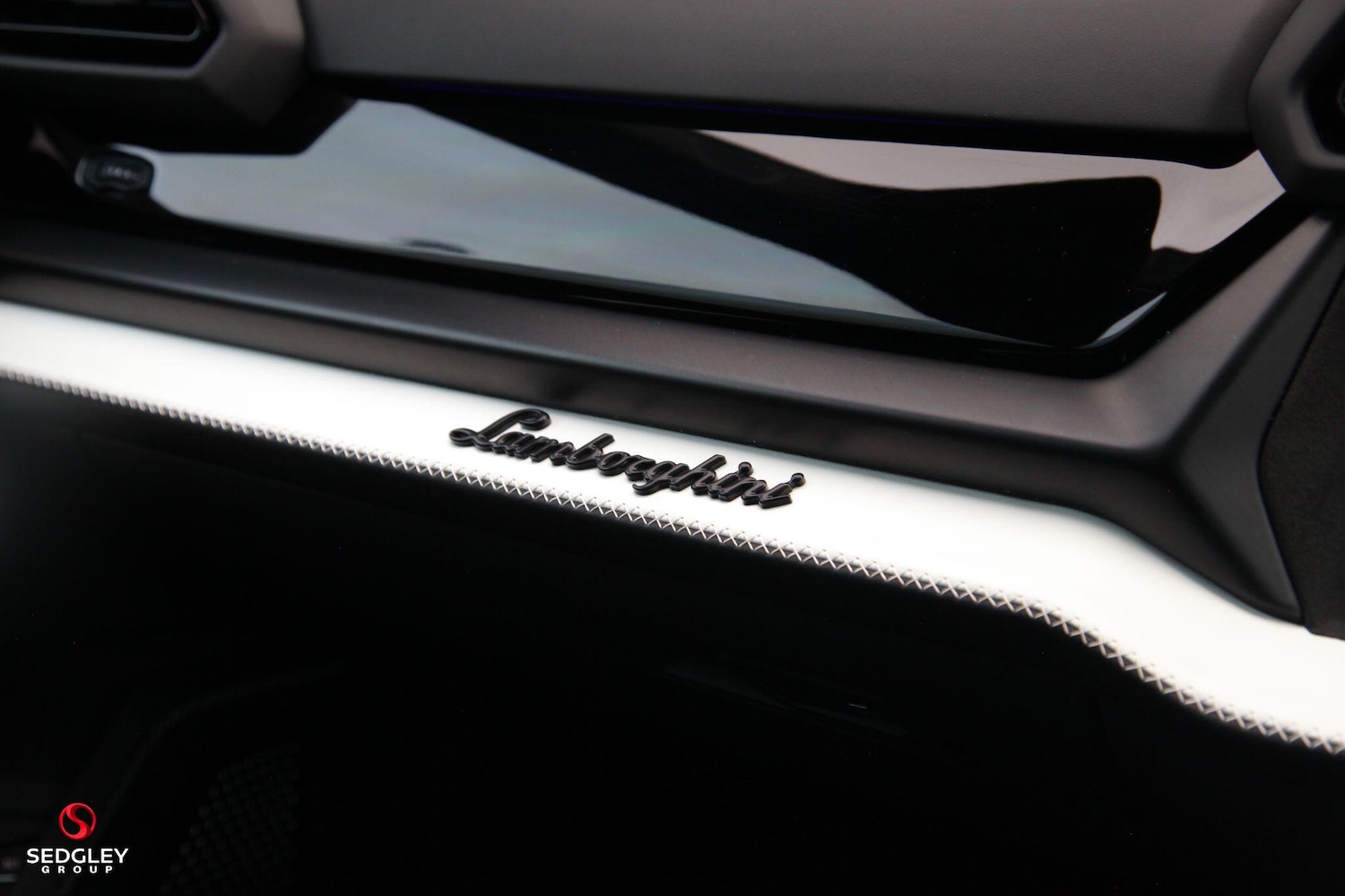 Used Lamborghini Urus 2025 for sale - 77794390: Photo 44