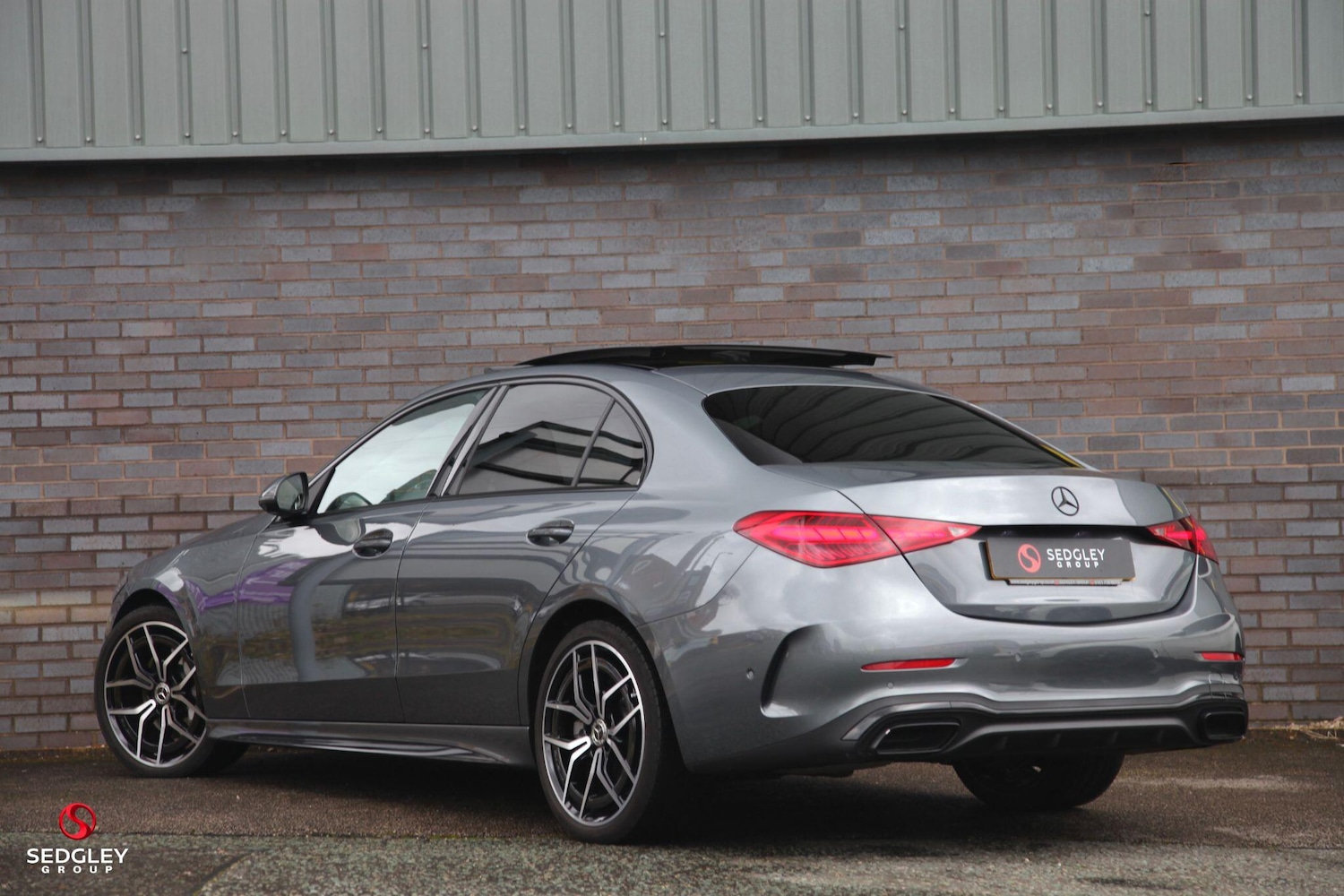 Used Mercedes-Benz C Class 2024 for sale - 78072472: Photo 2