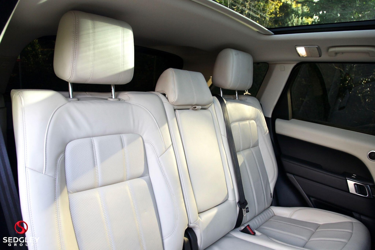 Used Land Rover Range Rover Sport 2018 for sale - 76584791: Photo 13