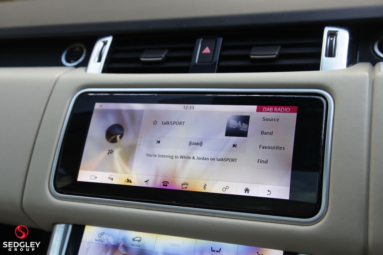 Used Land Rover Range Rover Sport 2018 for sale - 76584791: Photo 18