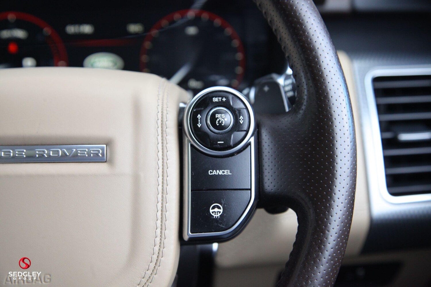 Used Land Rover Range Rover Sport 2015 for sale - 77783728: Photo 28