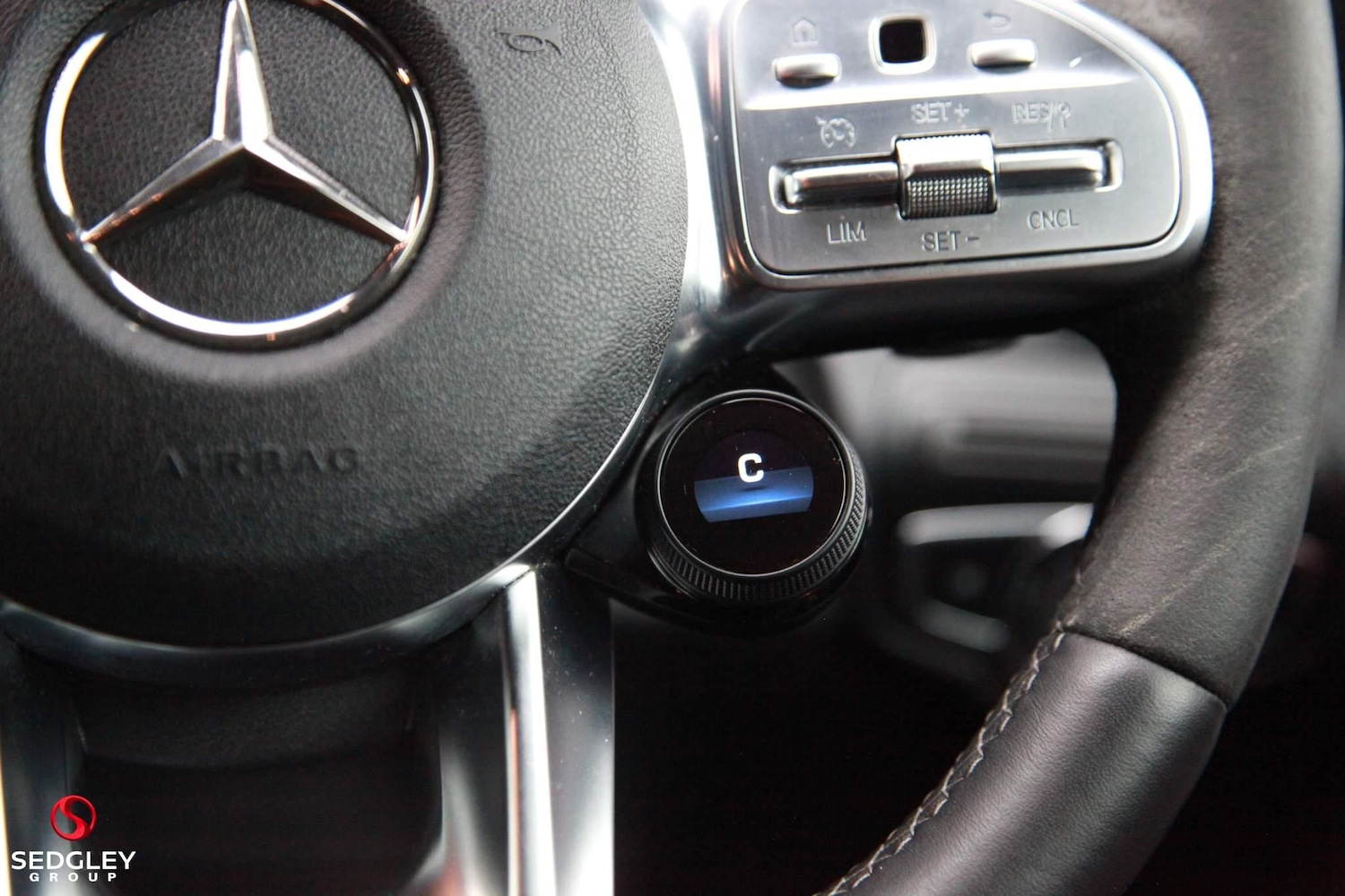 Used Mercedes-Benz GLC for sale - 76990582: Photo 35