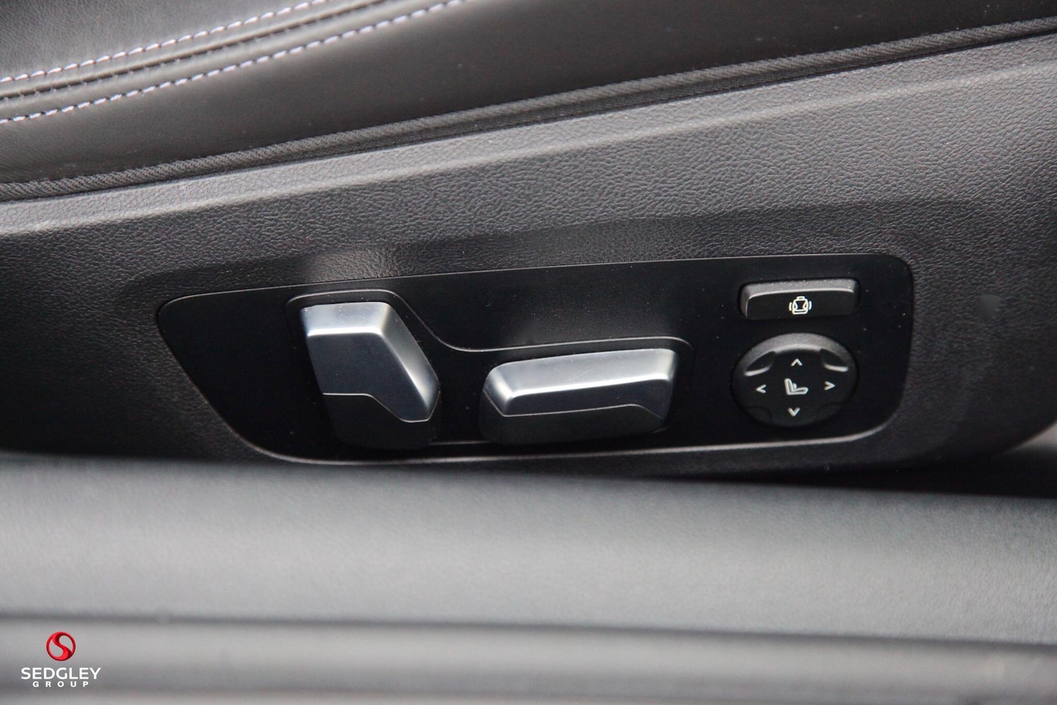 Used BMW M8 2025 for sale - 77202631: Photo 48