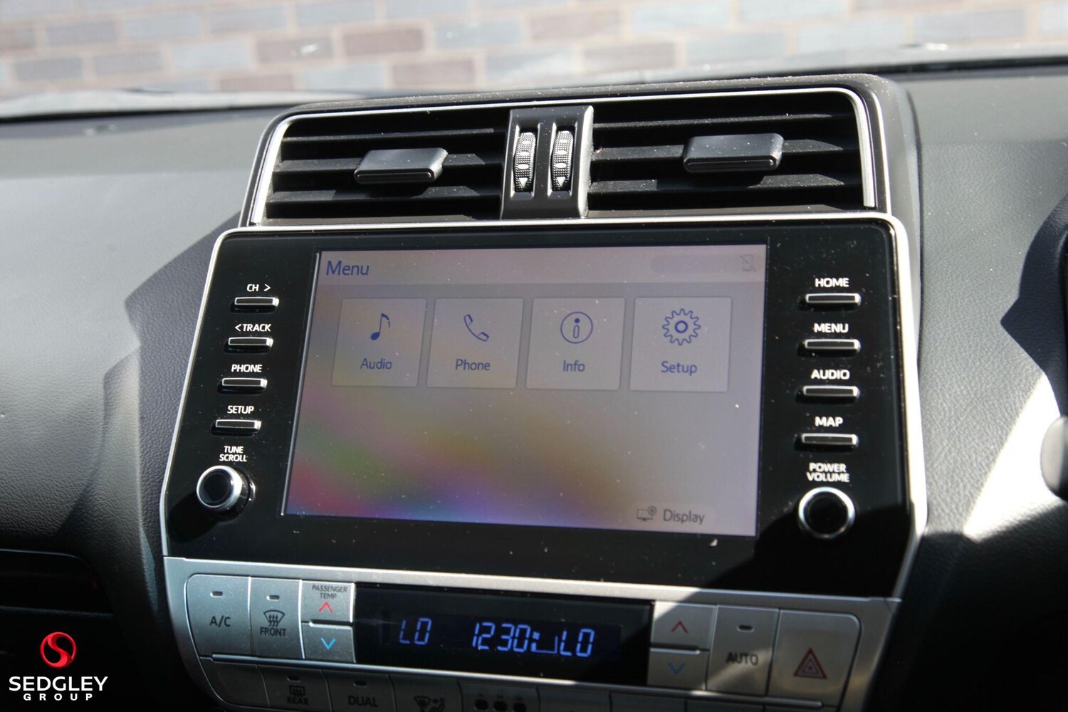 Used Toyota Land Cruiser 2022 for sale - 77510035: Photo 30