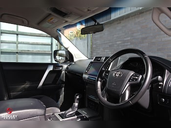 Used Toyota Land Cruiser 2022 for sale - 75904807: Photo