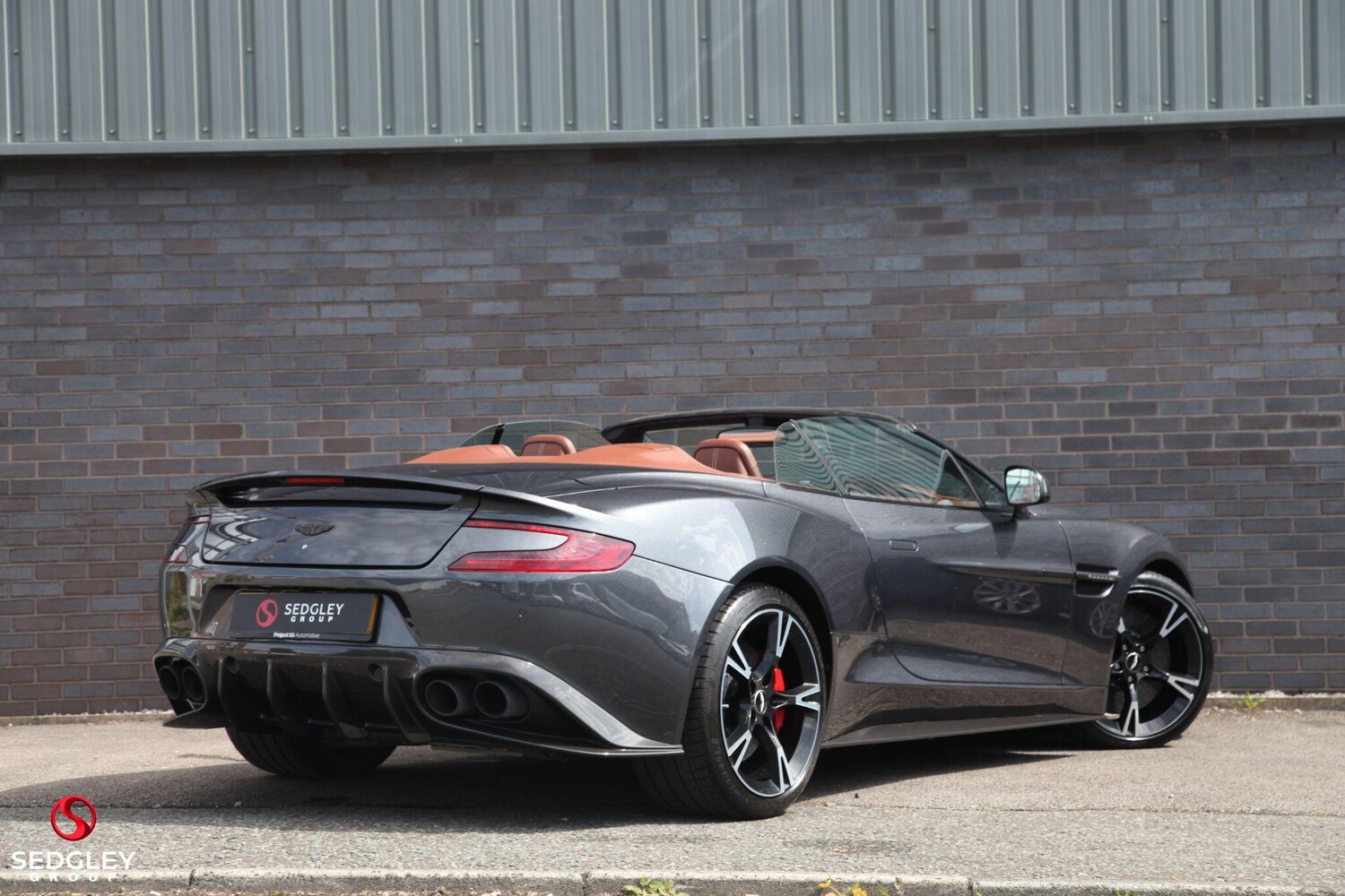 Used Aston Martin Vanquish for sale - 77958406: Photo 4
