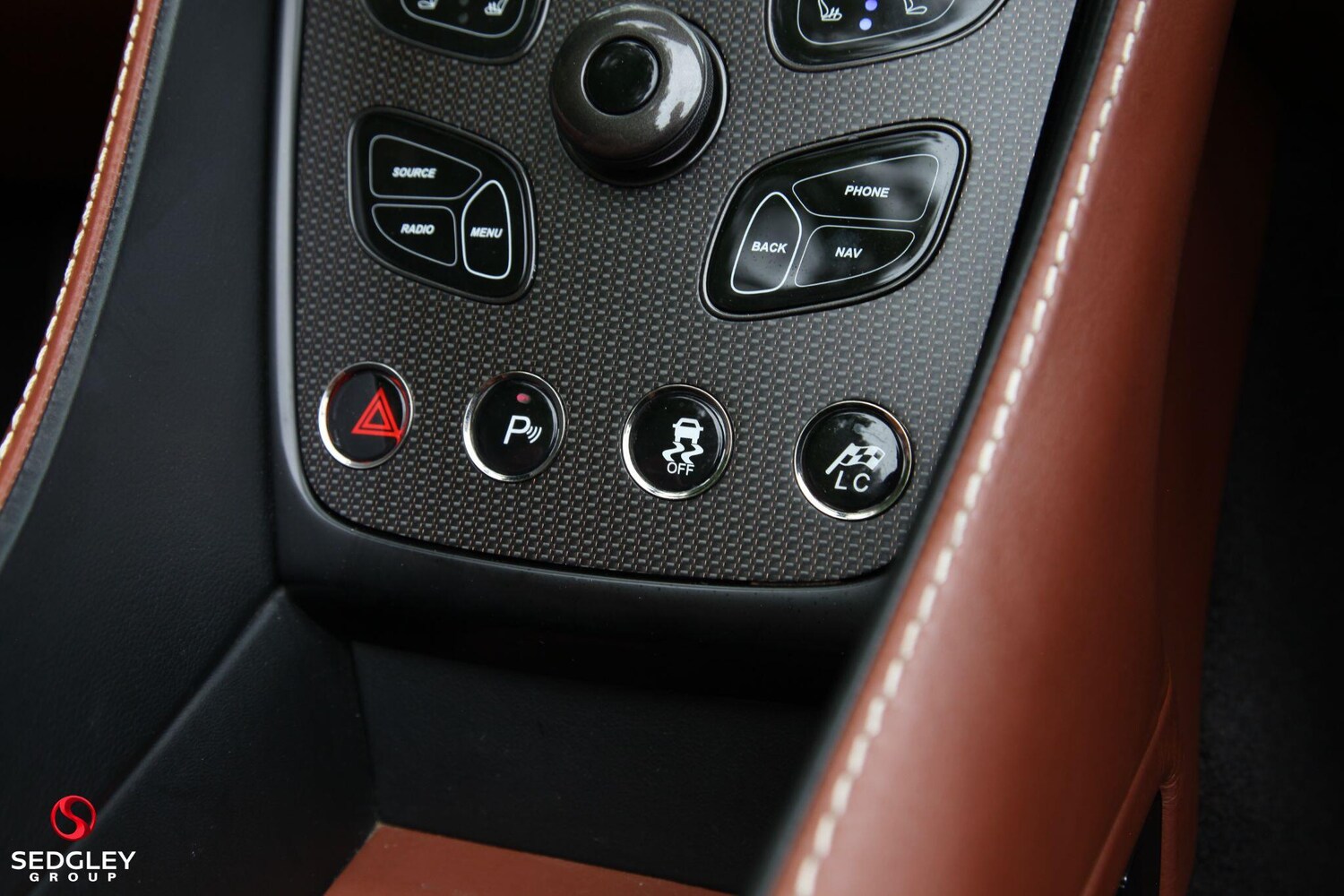 Used Aston Martin Vanquish for sale - 77958406: Photo 41