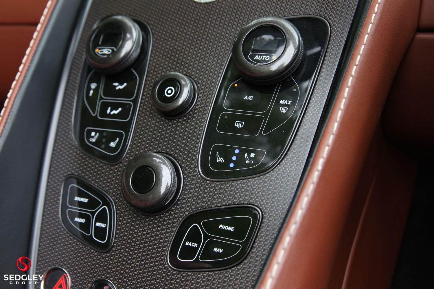 Used Aston Martin Vanquish for sale - 77958406: Photo 44