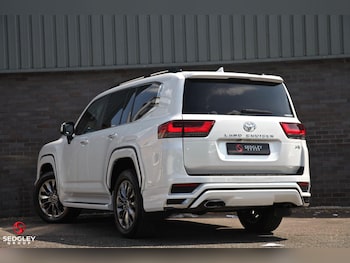 Used Toyota Land Cruiser 2023 for sale - 79012766: Photo