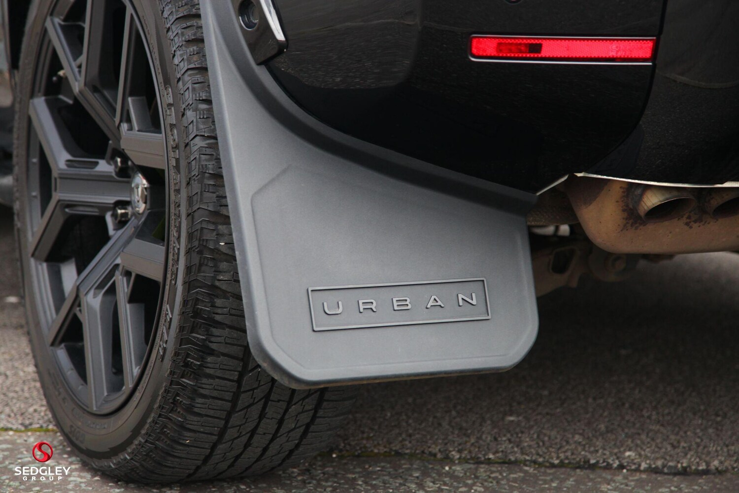 Used Land Rover Defender 90 for sale - 78047055: Photo 17