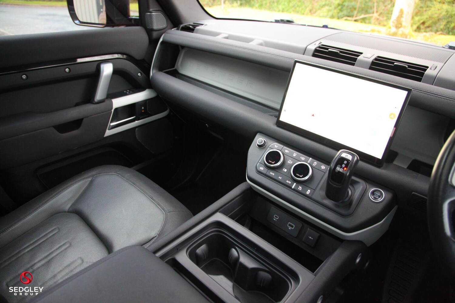 Used Land Rover Defender 90 for sale - 78047055: Photo 31