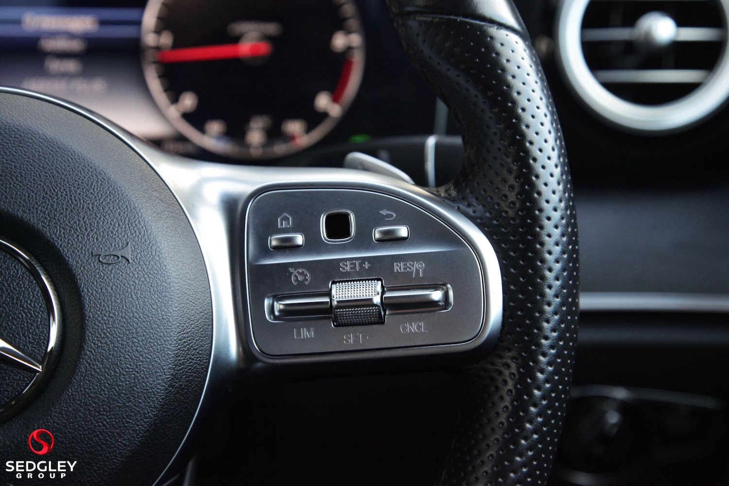 Used Mercedes-Benz E Class 2019 for sale - 76619692: Photo 19